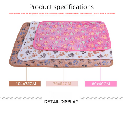 Green Plush Pet Blanket Set with Paw Print Design | Dogs & Cats